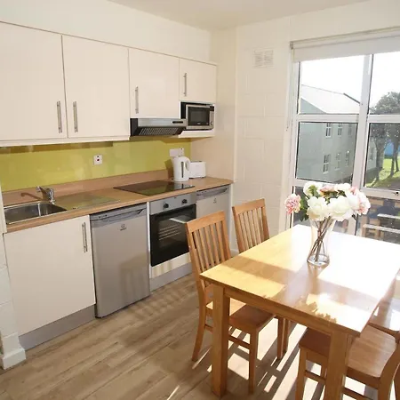 Daire Corrib Village Of